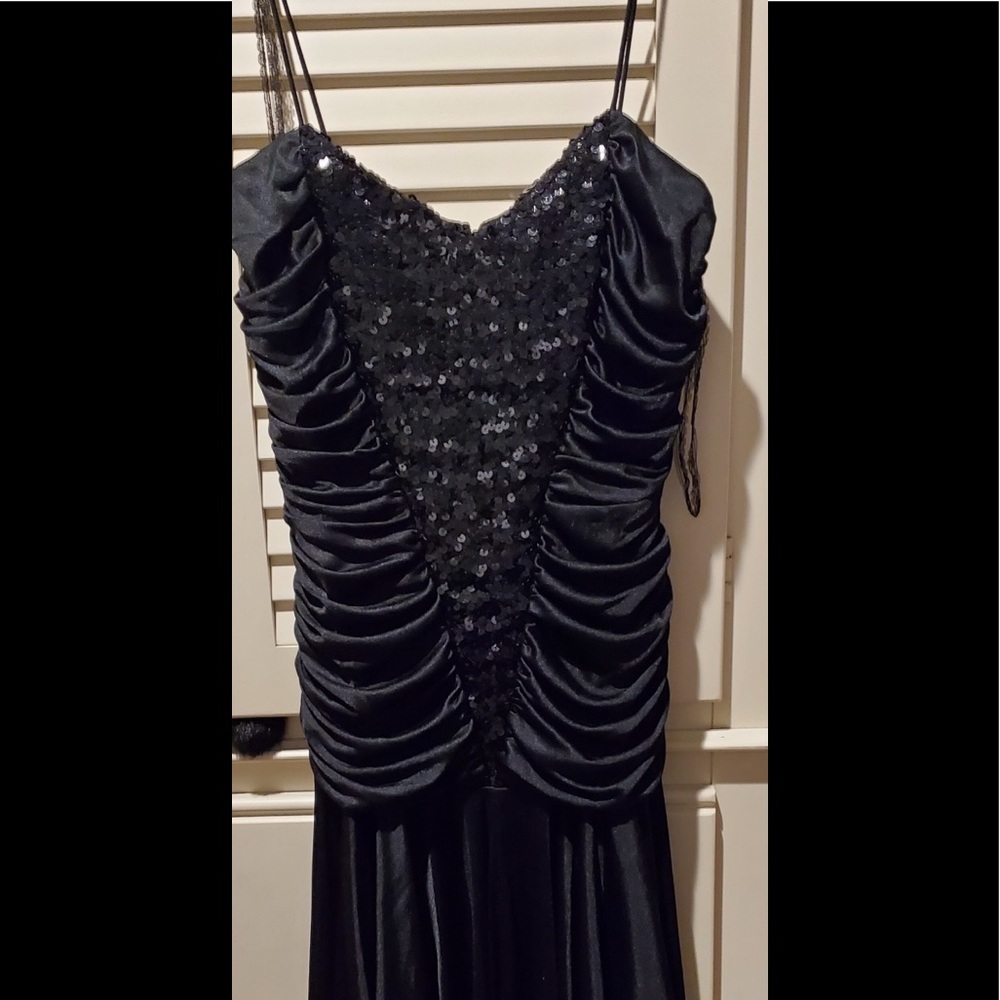 EVC VTg Mathew Jo-Ed Sophisticates BLK SEQUENCE DRAPED DiscoCocktail Maxi 10